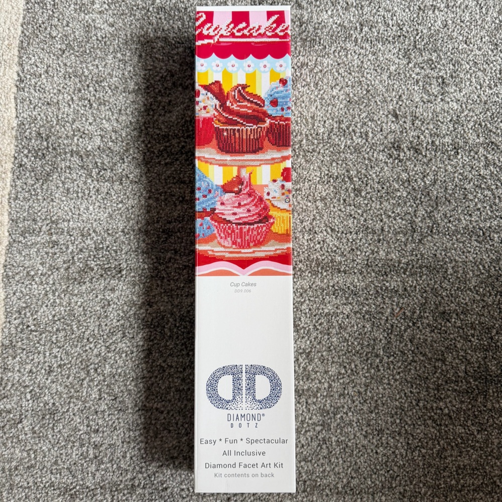 Diamond Dotz Cup Cakes Diamond Art Diamond Painting Kit DD9.006 NEW